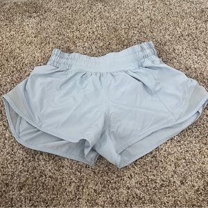 Lululemon hotta got light blue shorts size 2